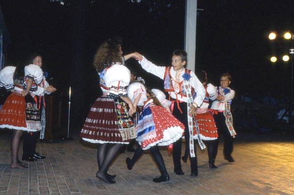 Czechs-in-Florida-Masaryktown-Florida-Folk-Festival-Czechoslovaks