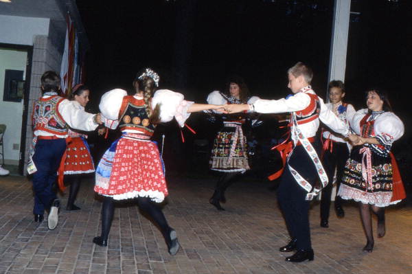 Czechs-in-Florida-Masaryktown-Florida-Folk-Festival-Czechoslovaks