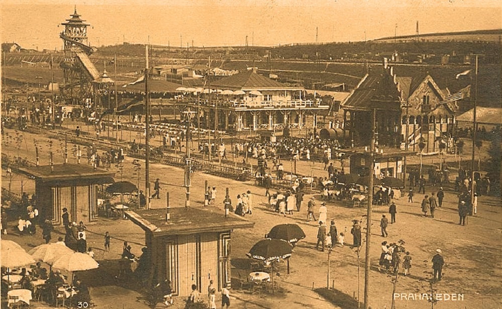 Prague-Eden-Historical-Rollercoaster-Lunapark