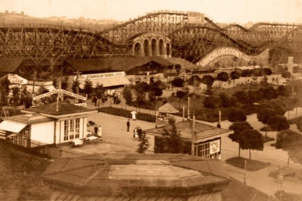 Prague-Eden-Historical-Rollercoaster-Lunapark