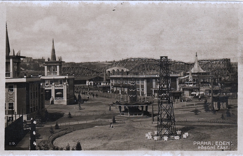 Prague-Eden-Historical-Rollercoaster-Lunapark