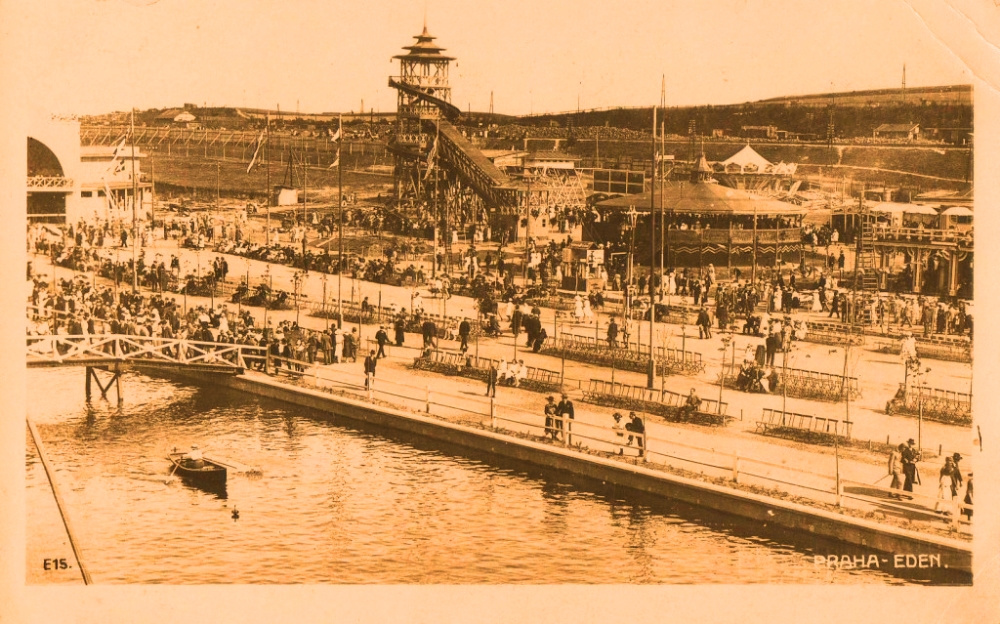 Prague-Eden-Historical-Rollercoaster-Lunapark