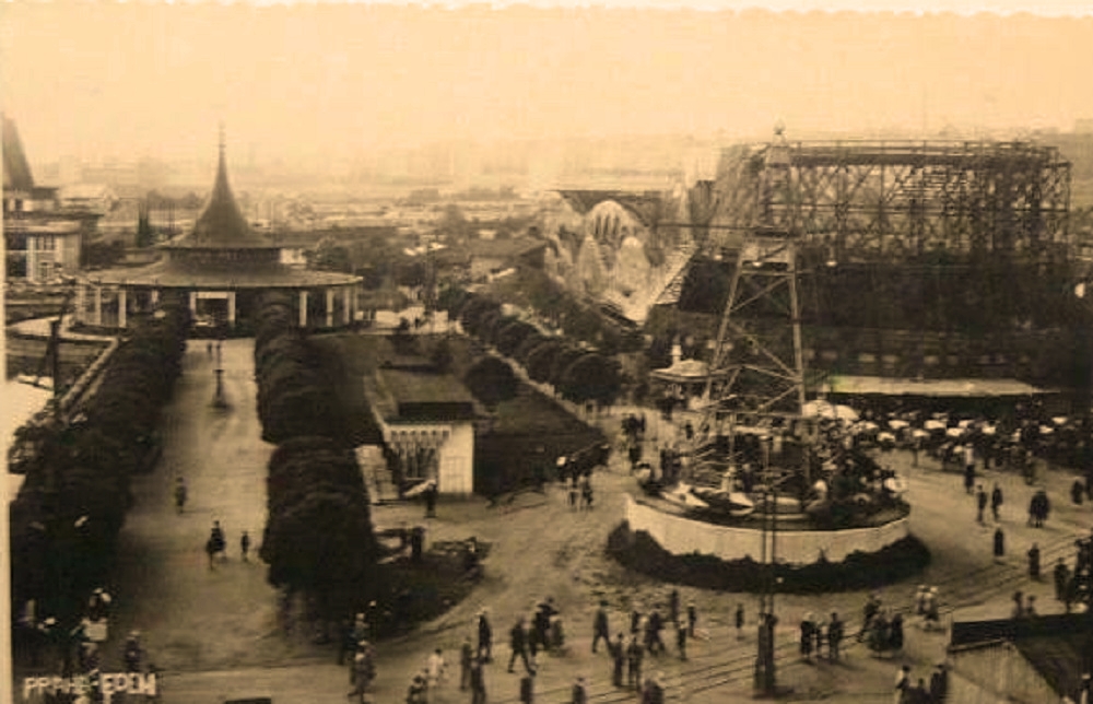 Prague-Eden-Historical-Rollercoaster-Lunapark