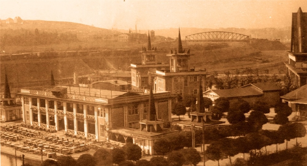 Prague-Eden-Historical-Rollercoaster-Lunapark