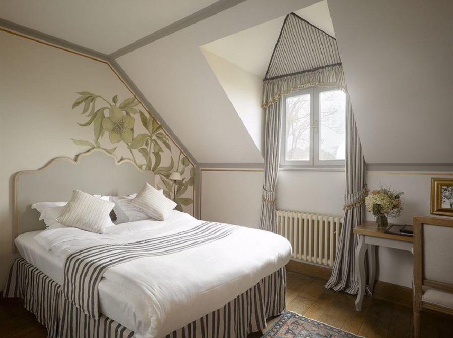 The Lovely Chateau Mcely Hotel, Spa & Much More