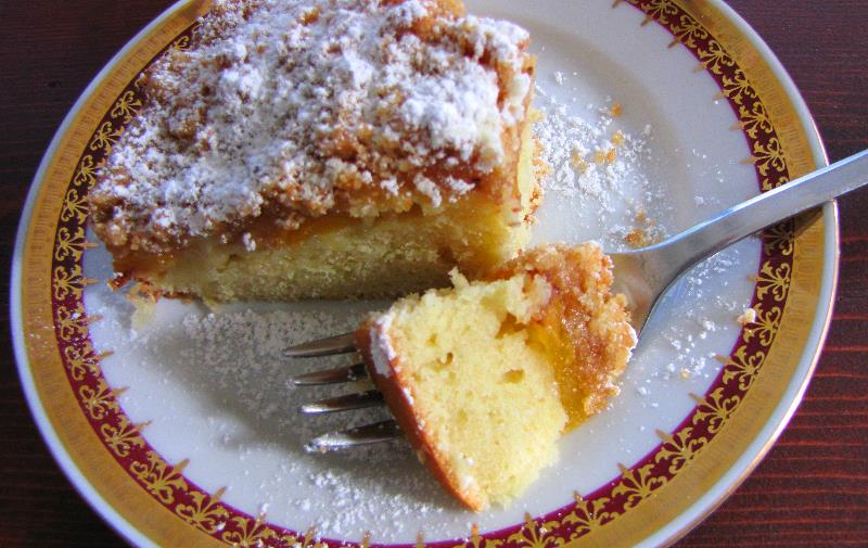 Harvest Peach Crumb Cake 