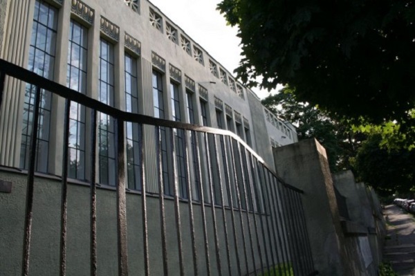 Šaloun's Villa or Šalounova Vila