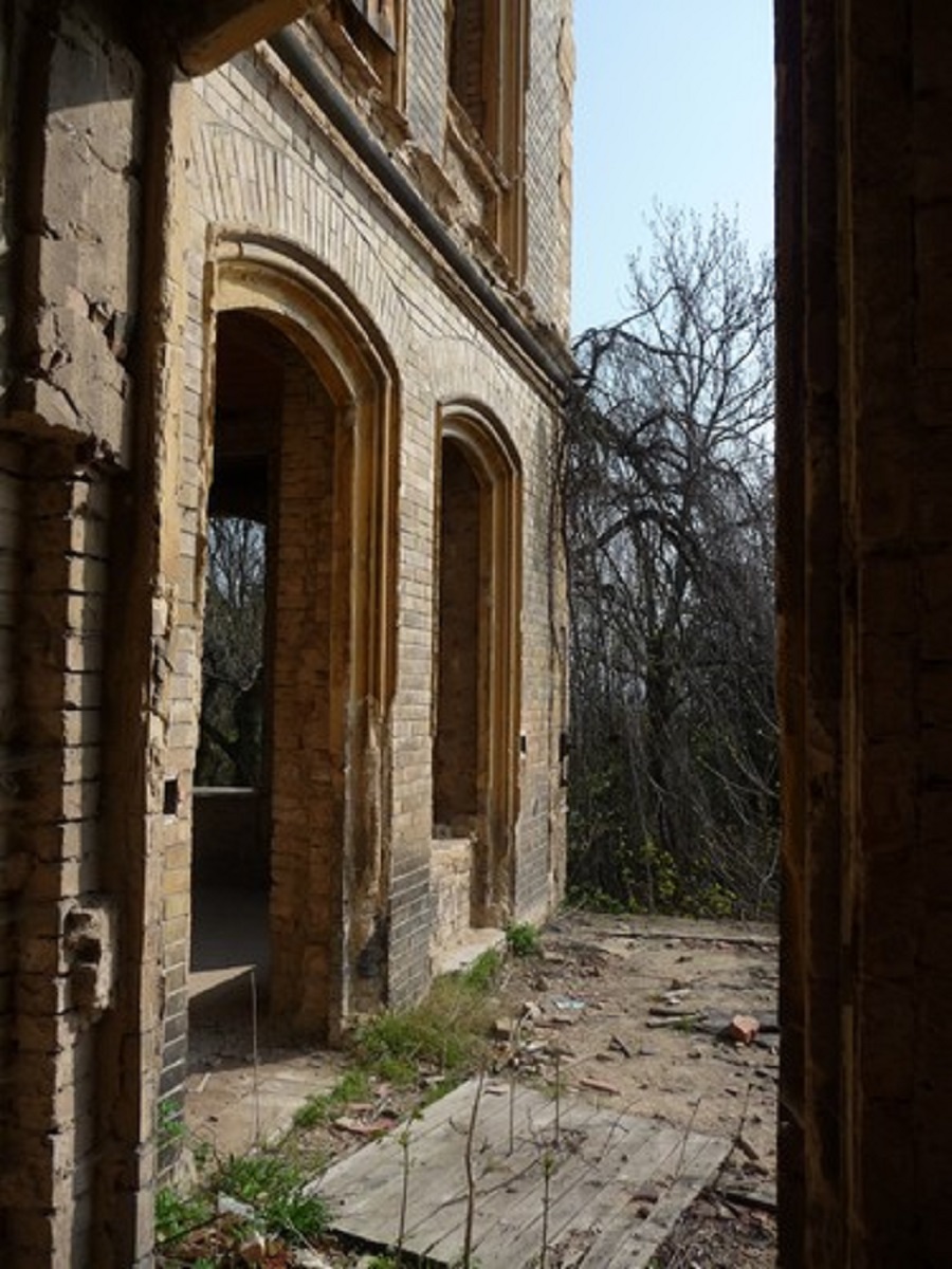 Abandoned Pfaffenhof Mansion Near the Richard Factory Complex, Litoměřice