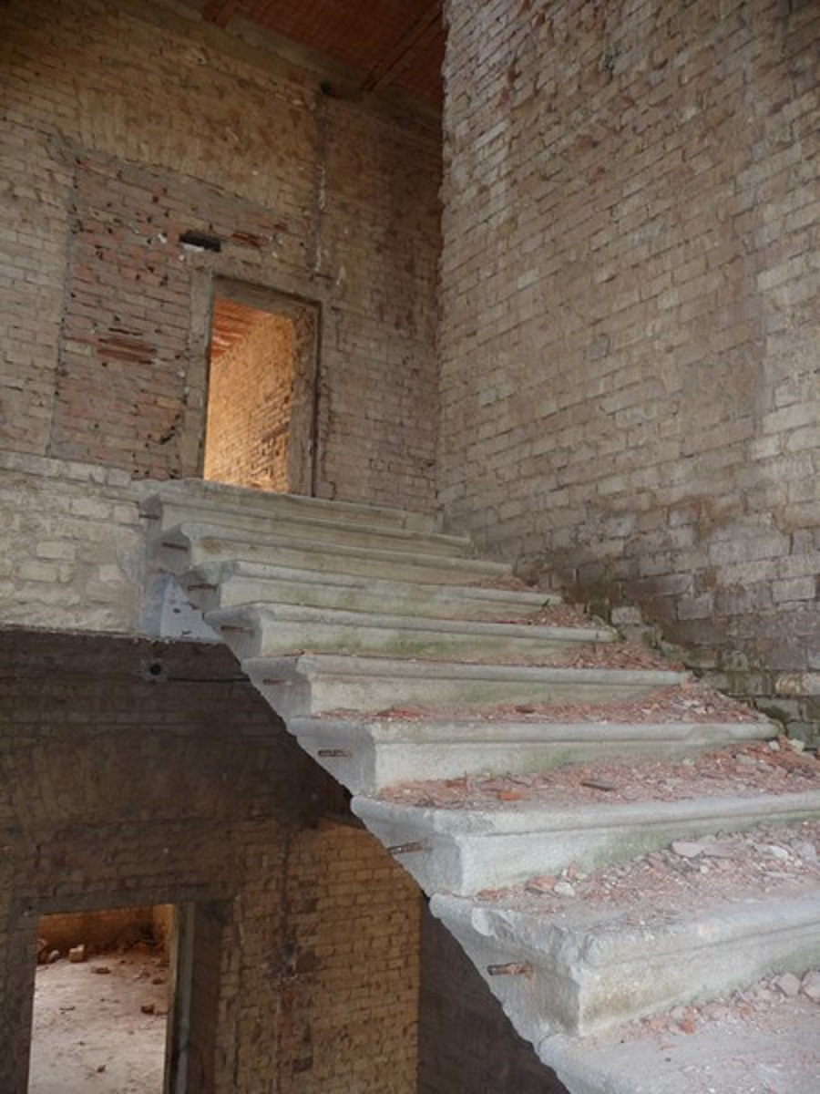 Abandoned Pfaffenhof Mansion Near the Richard Factory Complex, Litoměřice