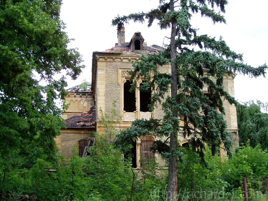 Abandoned Pfaffenhof Mansion Near the Richard Factory Complex, Litoměřice