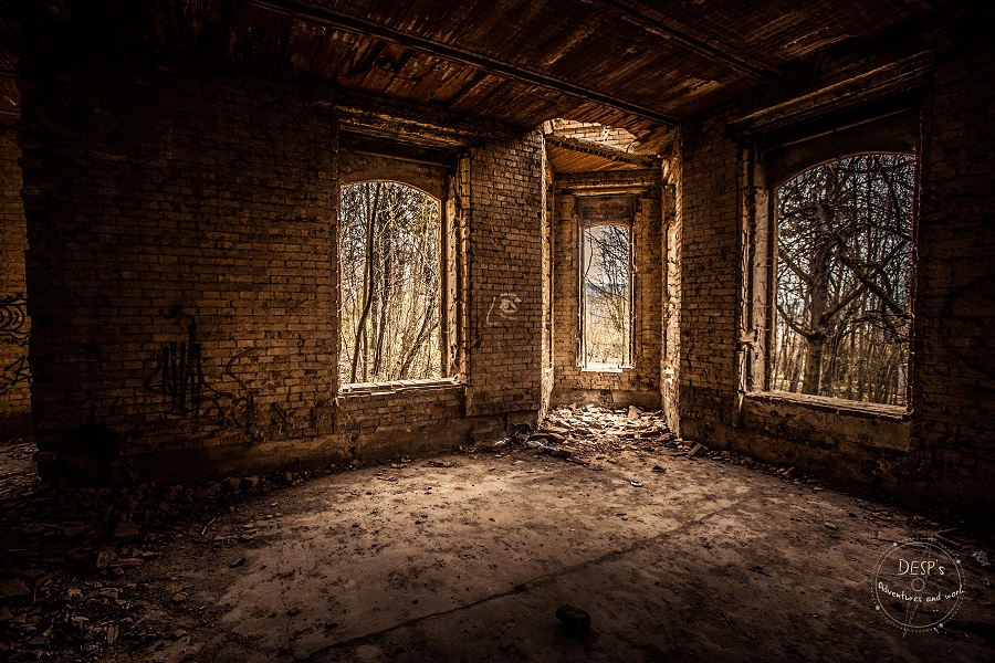 Abandoned Pfaffenhof Mansion Near the Richard Factory Complex, Litoměřice