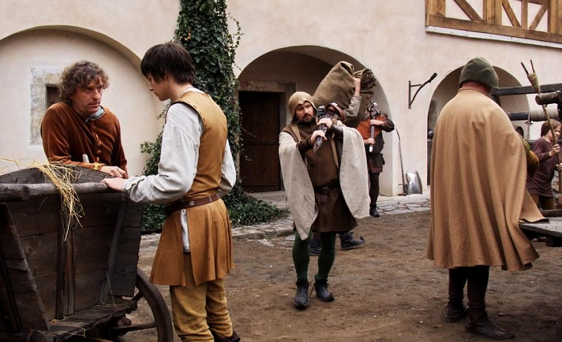 Watch This: Little Knights Tale or Ať žijí rytíři!