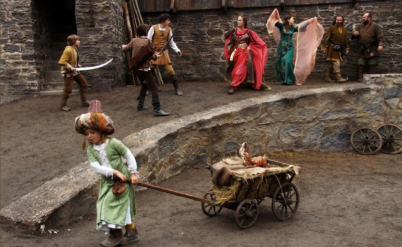 Watch This: Little Knights Tale or Ať žijí rytíři!