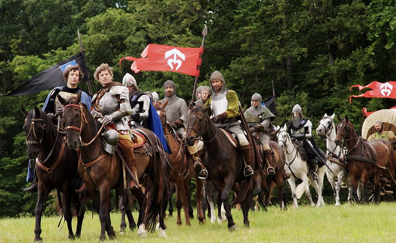 Watch This: Little Knights Tale or Ať žijí rytíři!