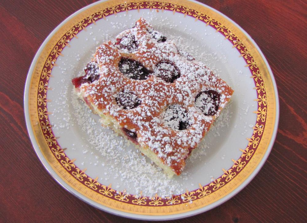 Cherry-Bubble-Cake-2 /upload/thumbnail1/2025/2/24/222347/thumb2