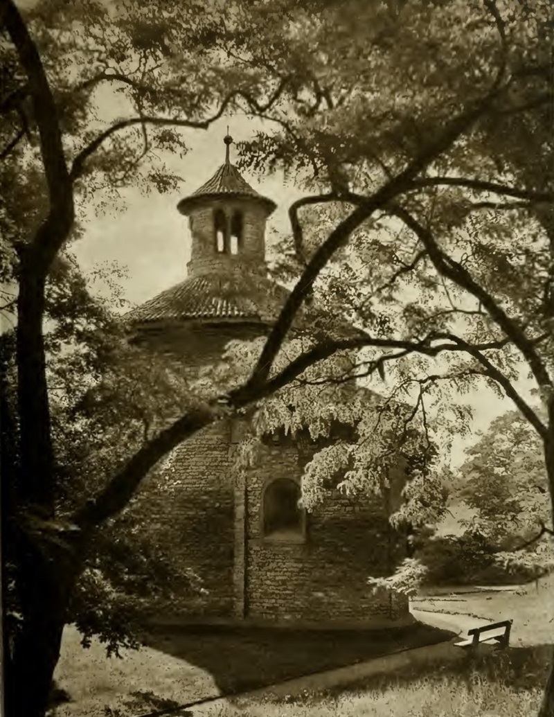 The Face of Prague - Beautiful Images from 75 Years Ago by TresBohemes.com