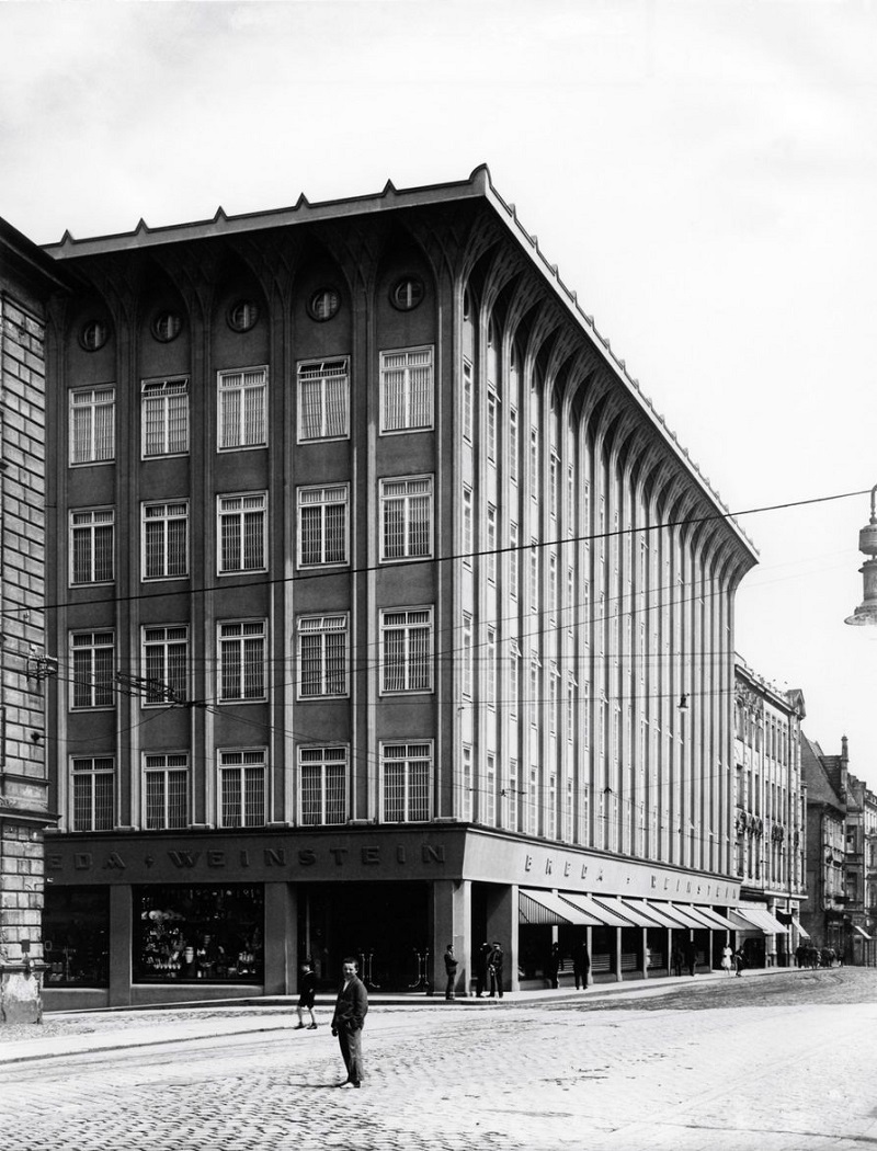 Breda-and-Weinstein-Department-Store