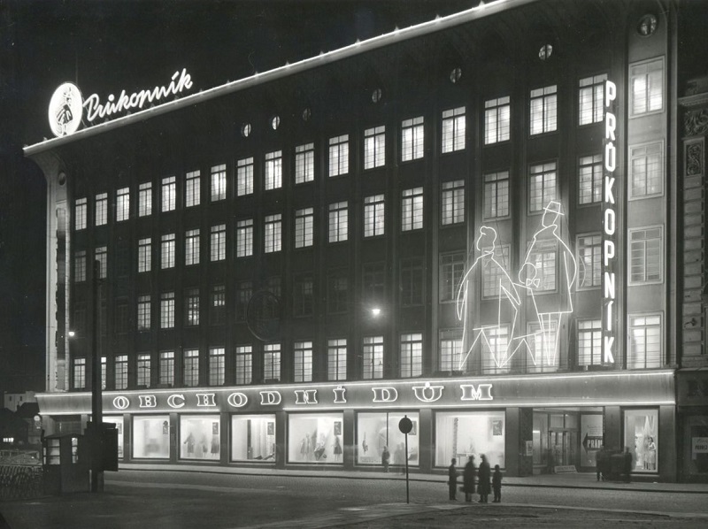 Breda-and-Weinstein-Department-Store