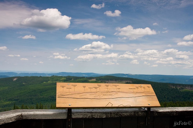 Poledník lookout tower