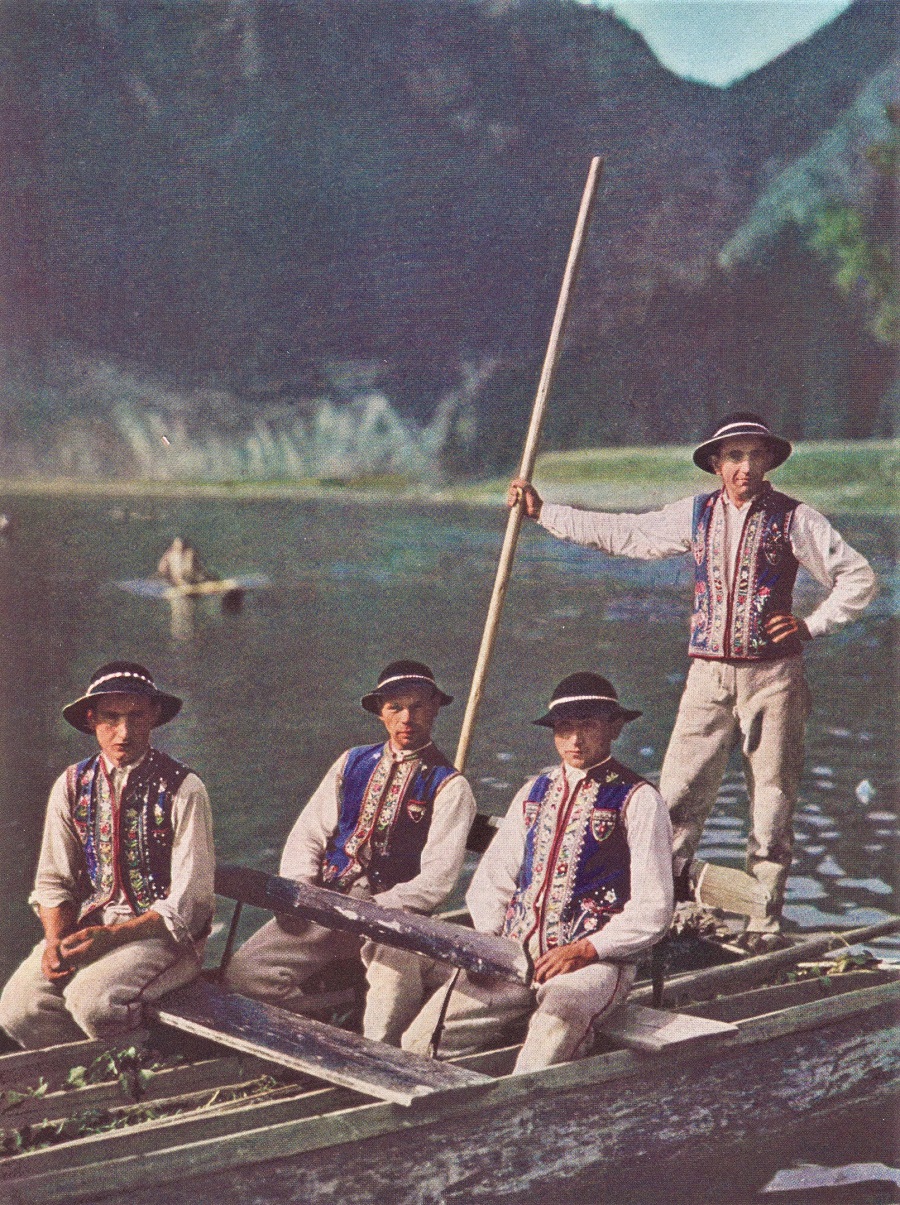 Dunajec Boatmen 1938