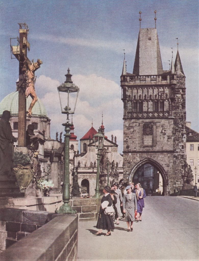 AN ALFRESCO MUSEUM OF HOLY STATUARY LINES CHARLES BRIDGE IN PRAHA.