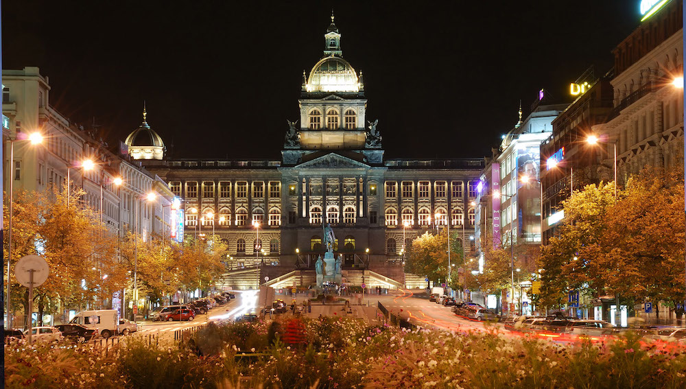 When-Wenceslas-Square-was-a-Horse-Market-Tres-Bohemes-1