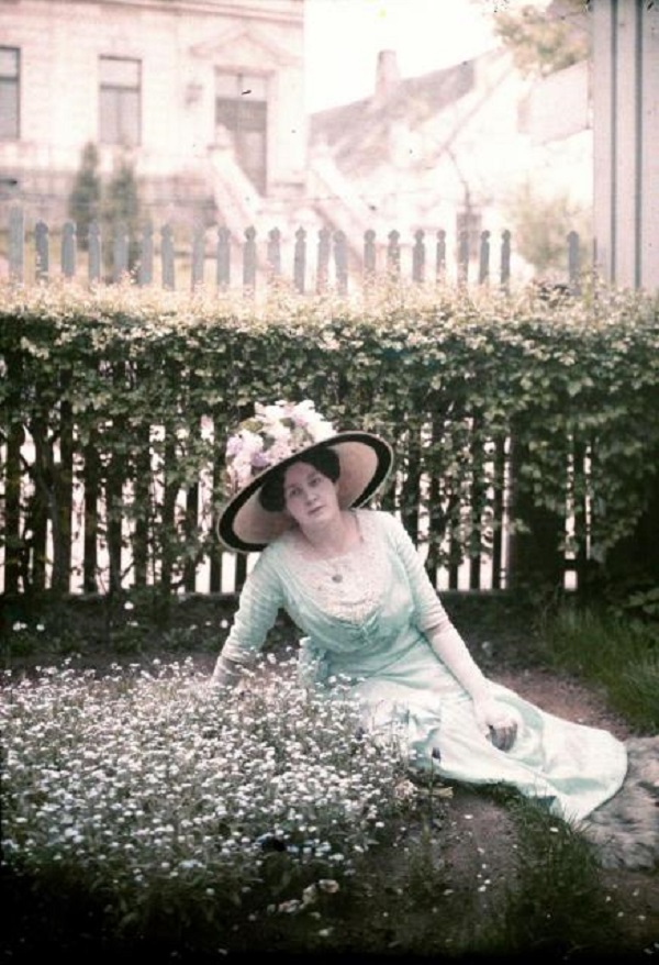 Earliest Czech Autochrome Photograph