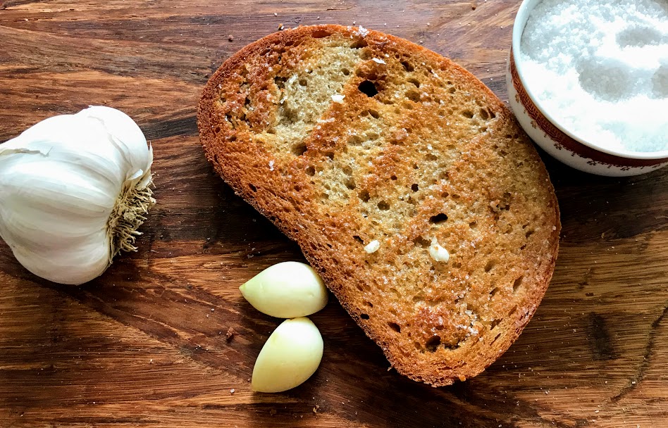 Topinky or Czech Fried Bread with Garlic