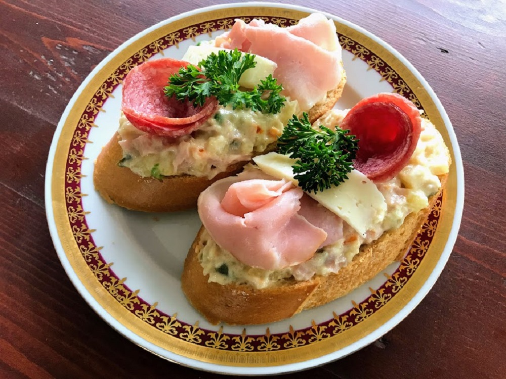 Czech retro potato salad