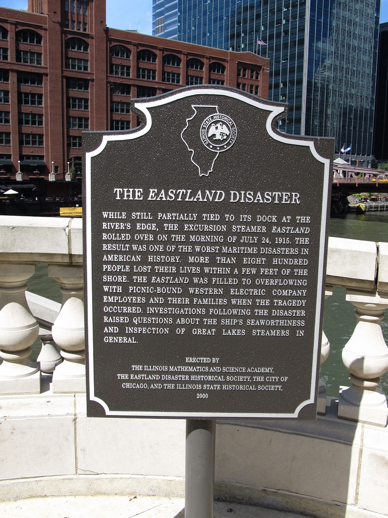 SS Eastland Disaster Kills 100's of Czechs