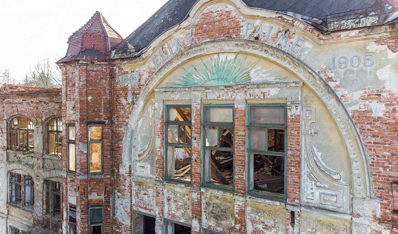 Forgotten History of Elias Palme Glassworks