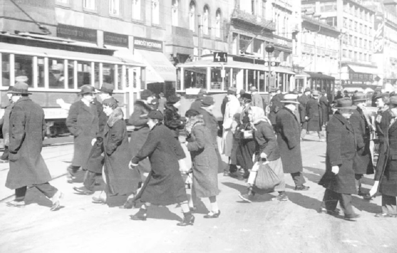 trams on Wenceslas Square