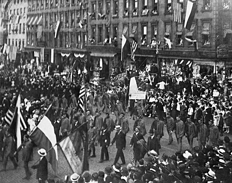Czechs in the Big Apple - New Yorks Sokols marching during the Czechoslovak Day